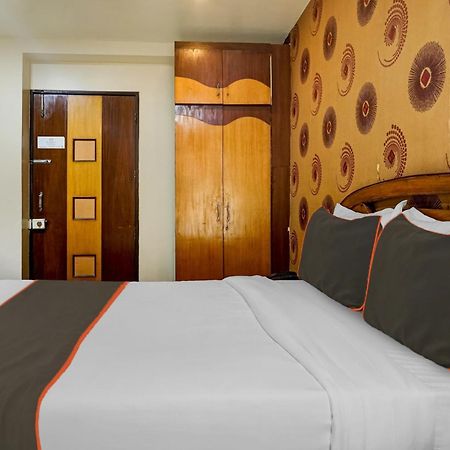 Hotel Galaxy Residency Kalyani Nagar Pune Esterno foto
