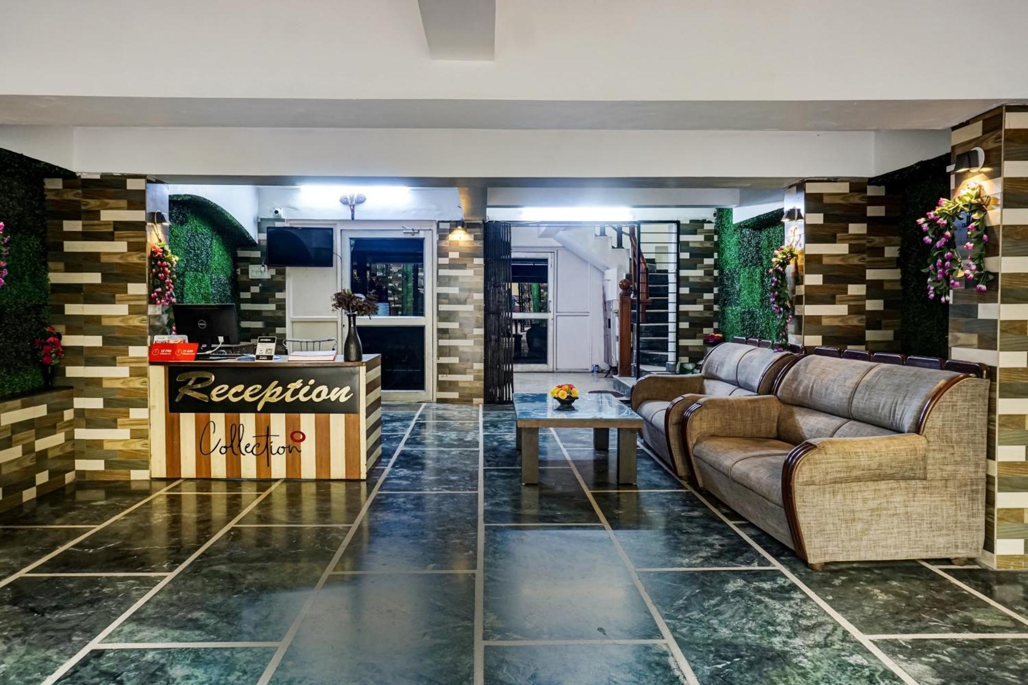 Hotel Galaxy Residency Kalyani Nagar Pune Esterno foto